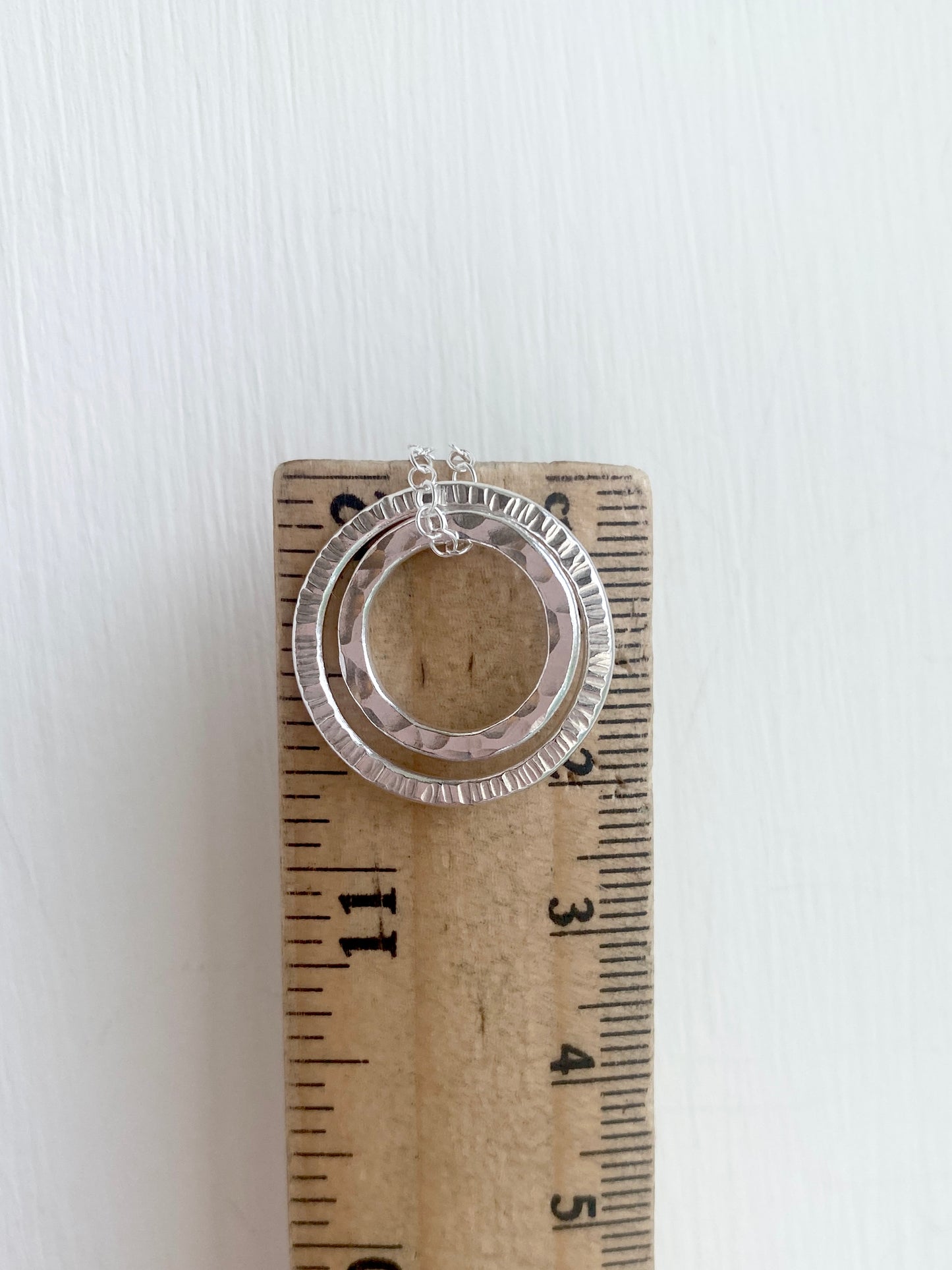 Silver Two Circles Layering Necklace (M)