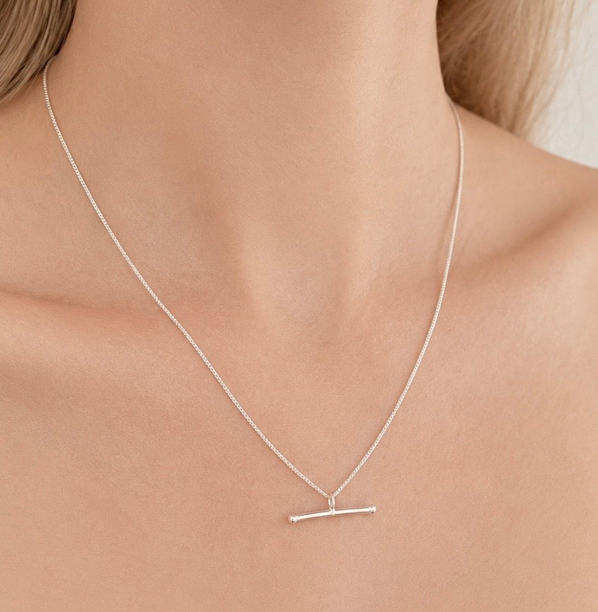 Sterling Silver T-bar Necklace on Curb Chain