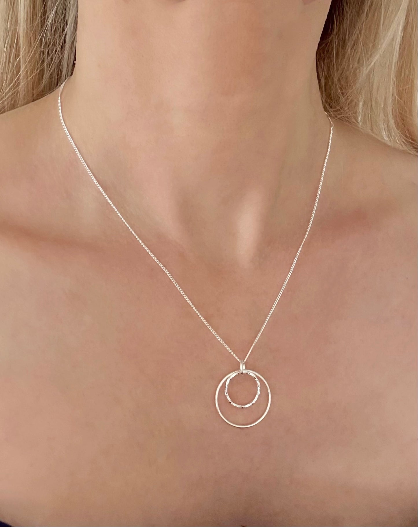 Silver Double Circle Twist Pendant Necklace