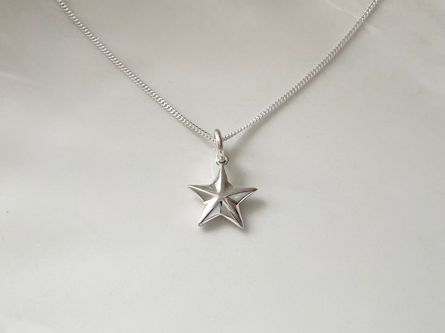 Sterling silver star pendant necklace 925
