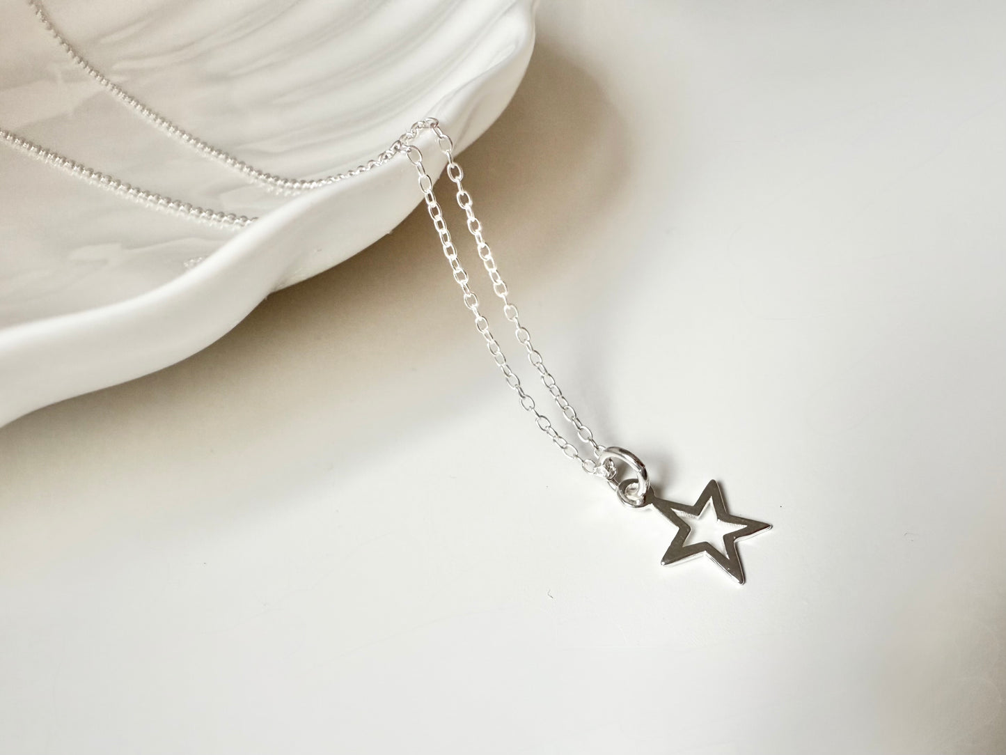 Dainty Silver Star Necklace