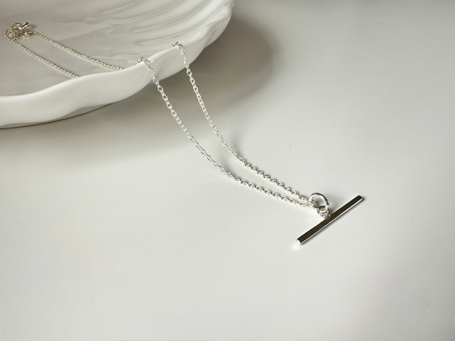 Sterling Silver T-bar Necklace on Trace Chain