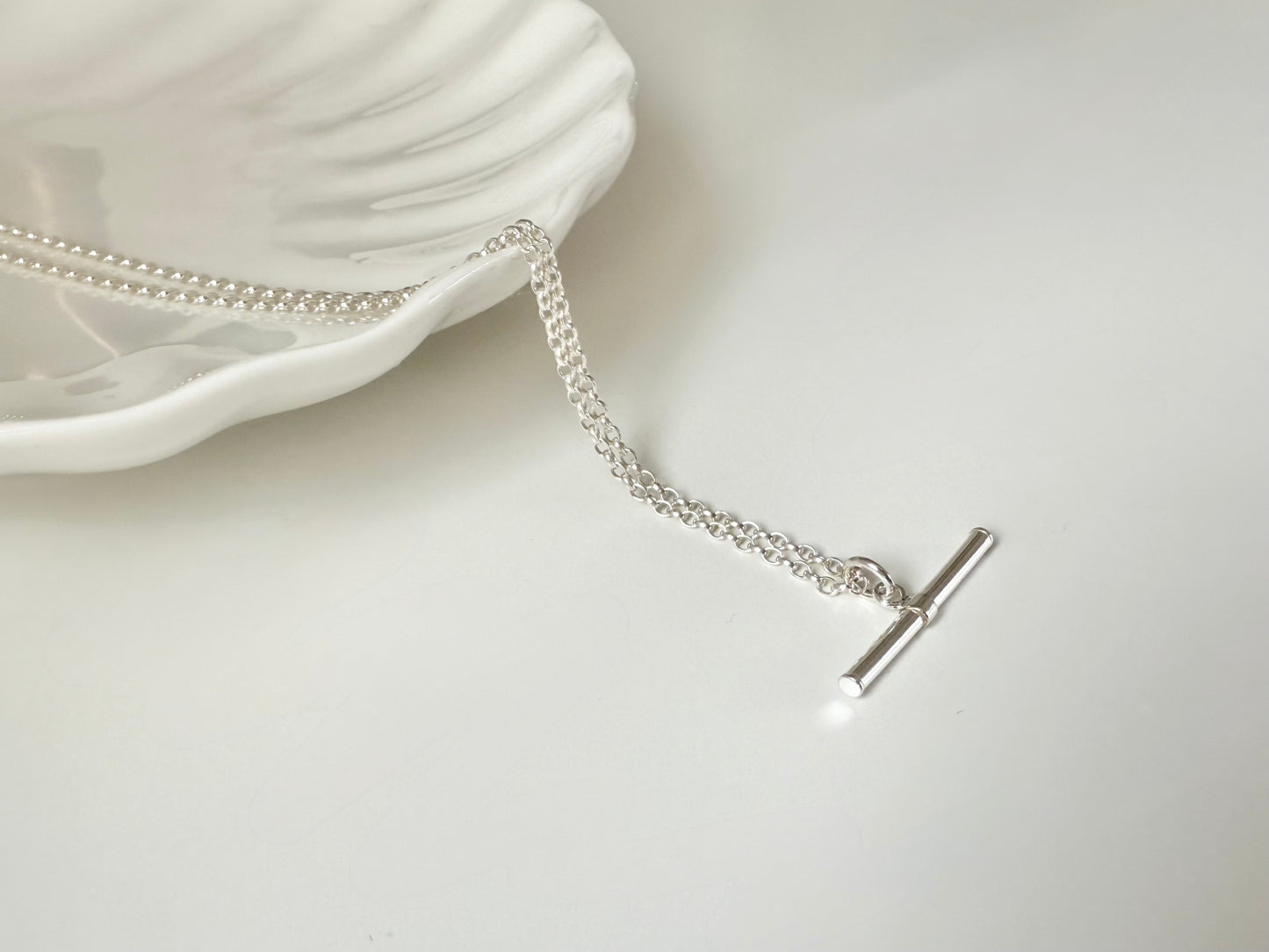 Sterling Silver T-bar Necklace on Medium Chain