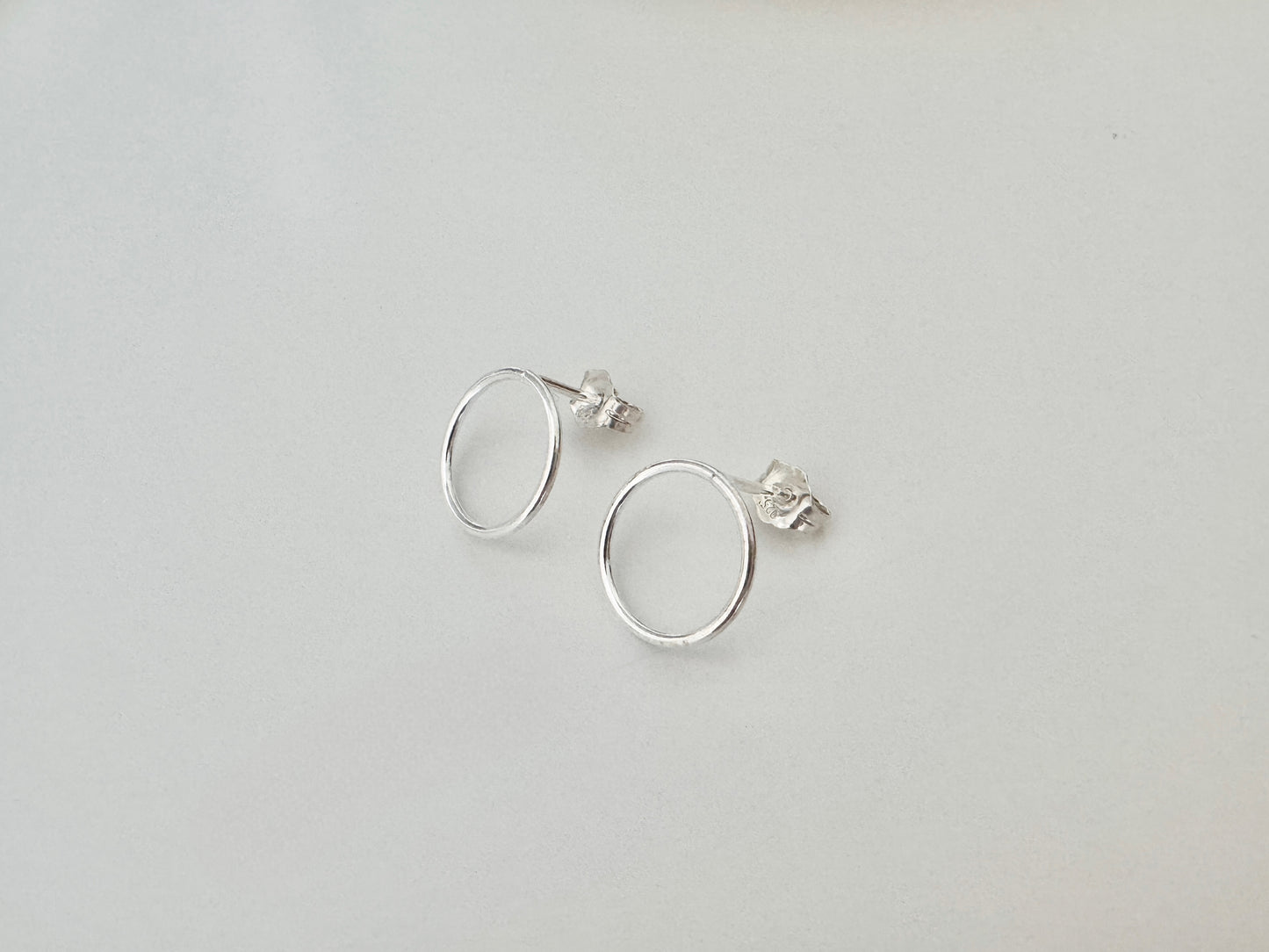 Silver Circle Simple Stud Earrings