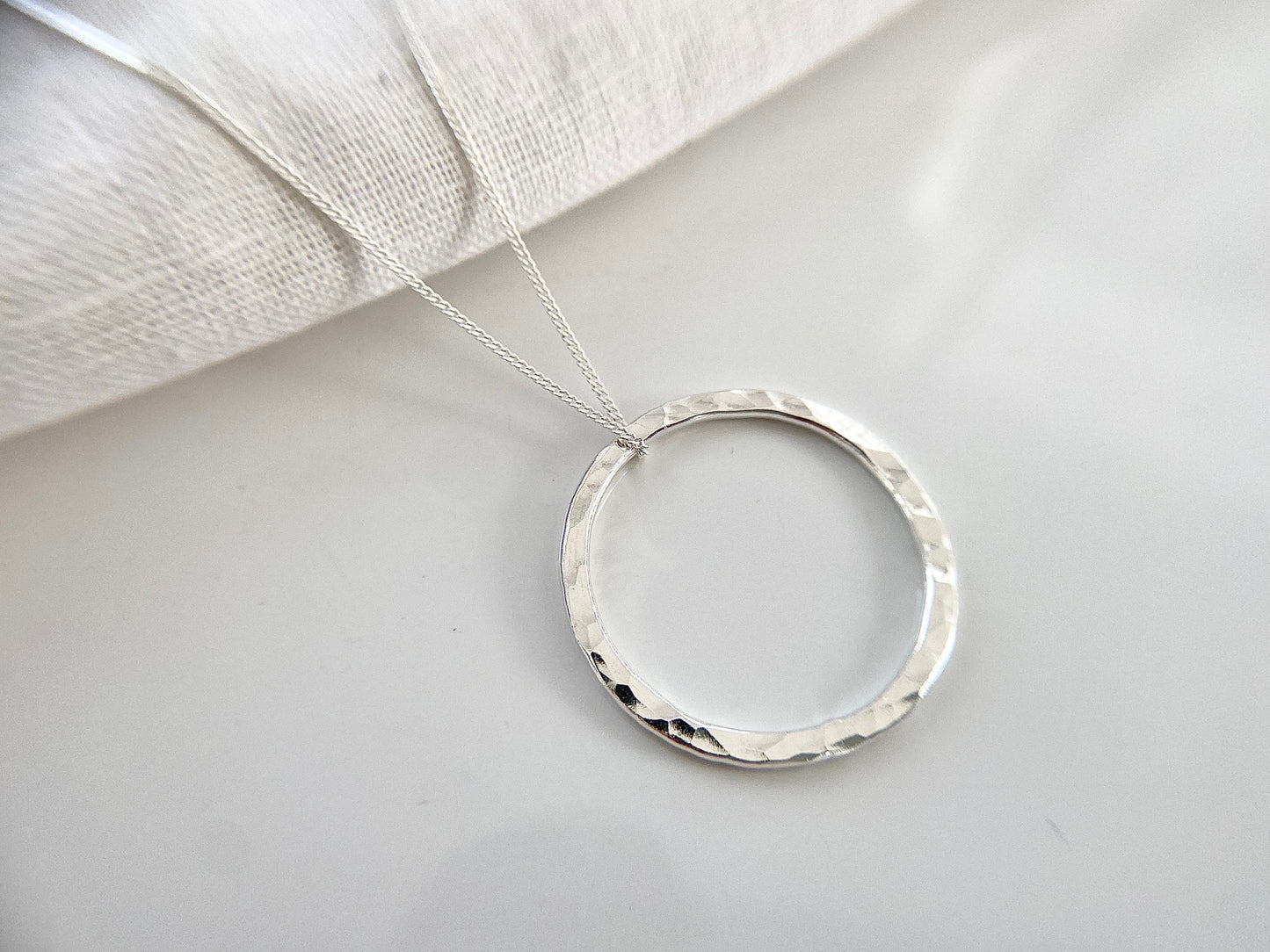 Simple Silver Circle Layering Necklace