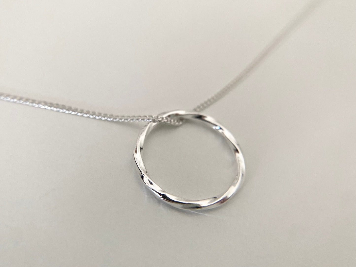 Sterling Silver Twisted Circle Pendant Necklace