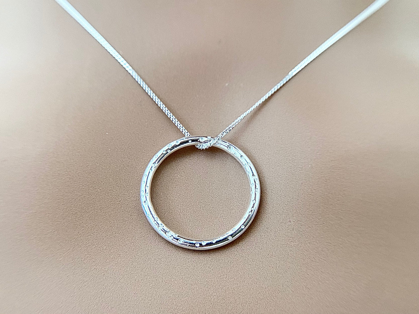 Silver Speckled Circle Layering Necklace